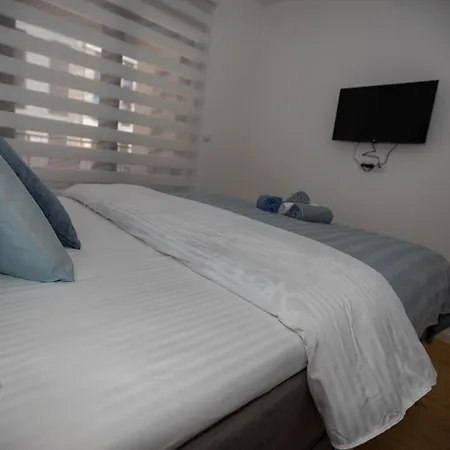 Pod Suncem * トレビニエ