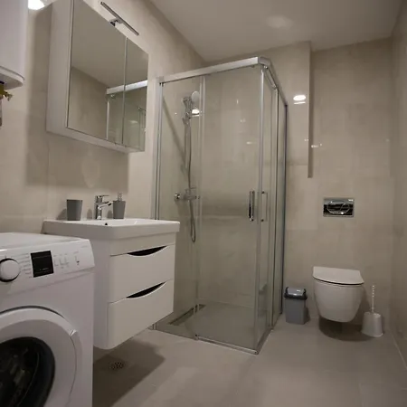 アパート Pod Suncem